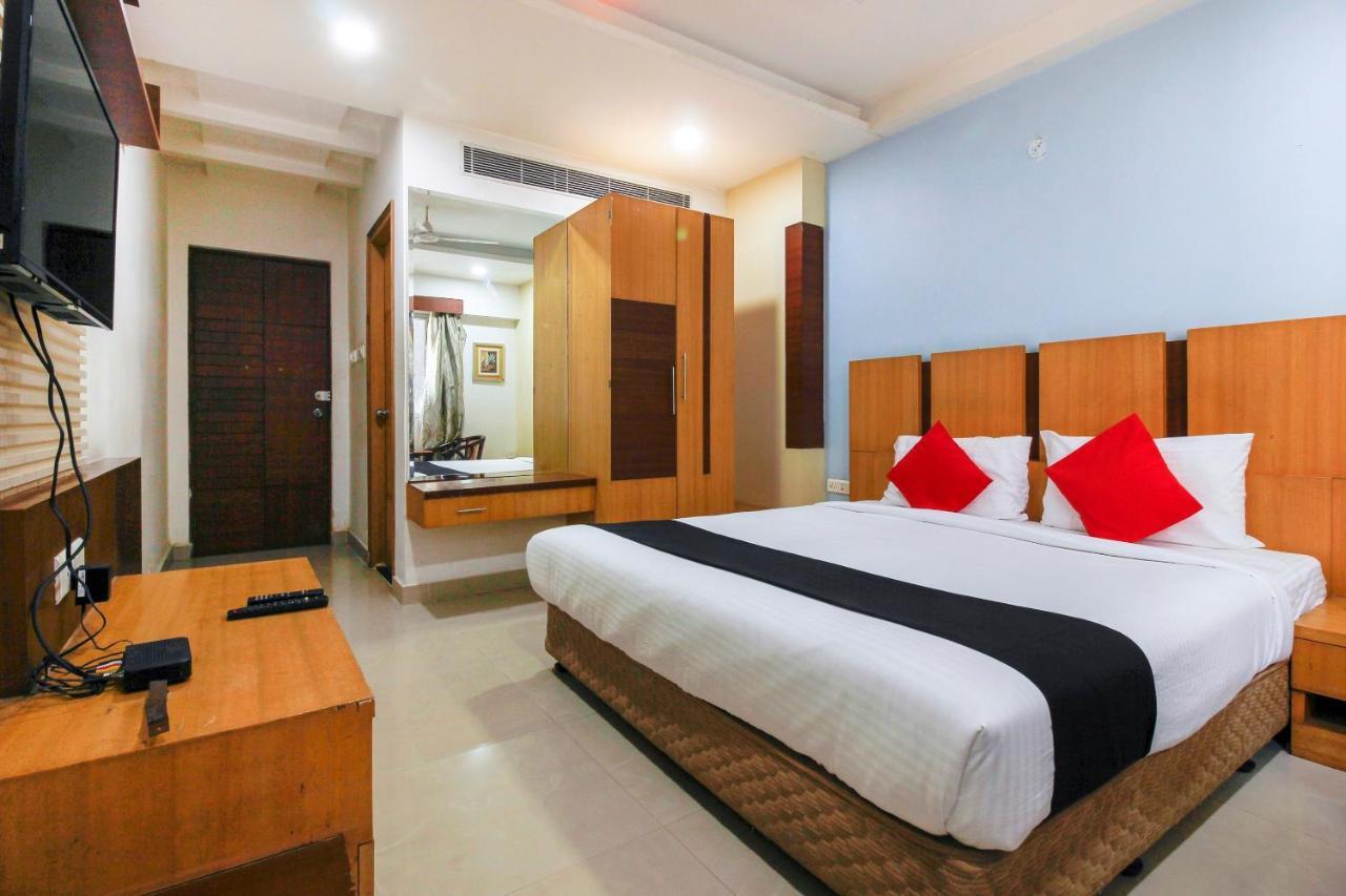 Hotel Capital O 66968 Haveli The Landmark Warangal Exterior foto