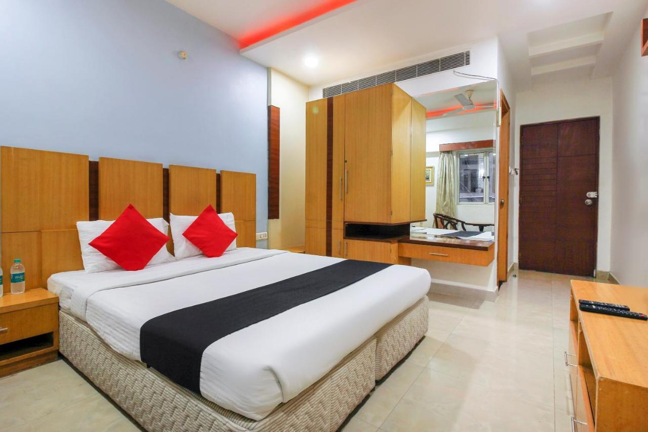 Hotel Capital O 66968 Haveli The Landmark Warangal Exterior foto